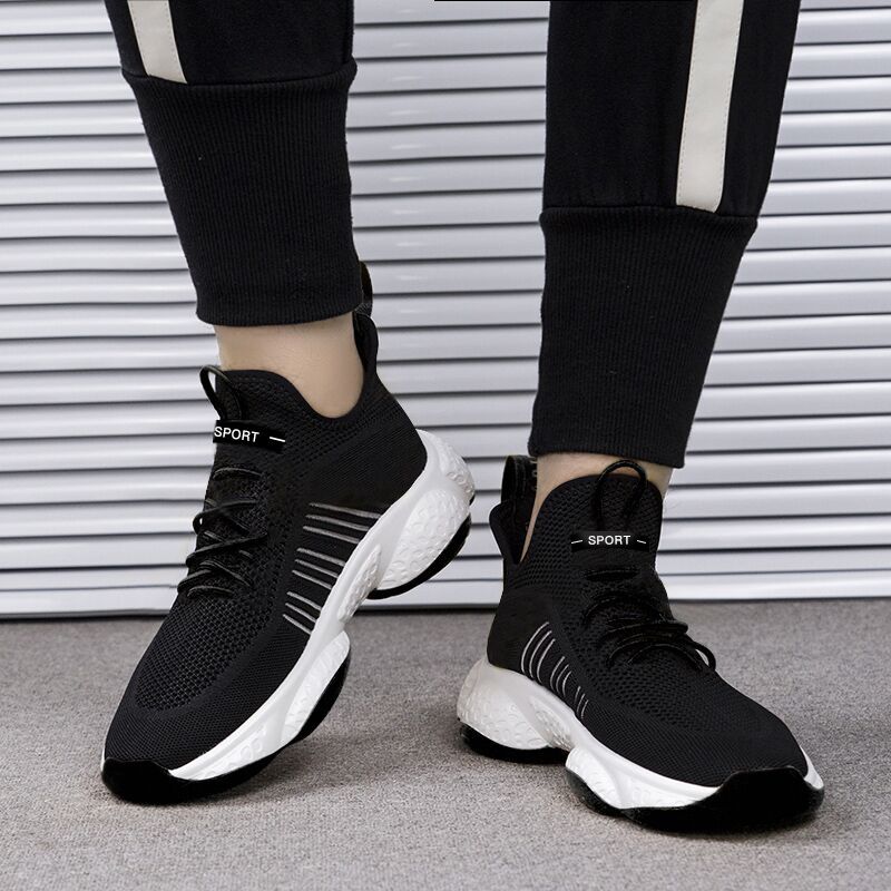 Zomer heren zwarte vulkanische schoenen lichtgewicht ademende platte schoenen heren mesh schoenen loafers casual schoenen heren ademende sneakers