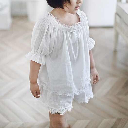 Summer Girl Cotton Ruffle Tops + Shorts Bow Pajama Set. Set pigiami in pizzo per bambini Vintage. Pigiami da notte per bambini vittoriani: XL Height 125-135cm