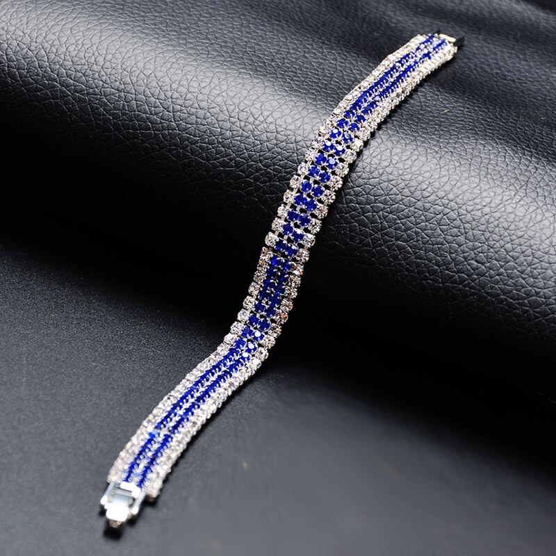 Frauen Römischen Stil Grün Weiß Strass Armband Elegante Charme Shinning Armreif für Mädchen Partei Engagement Schmuck