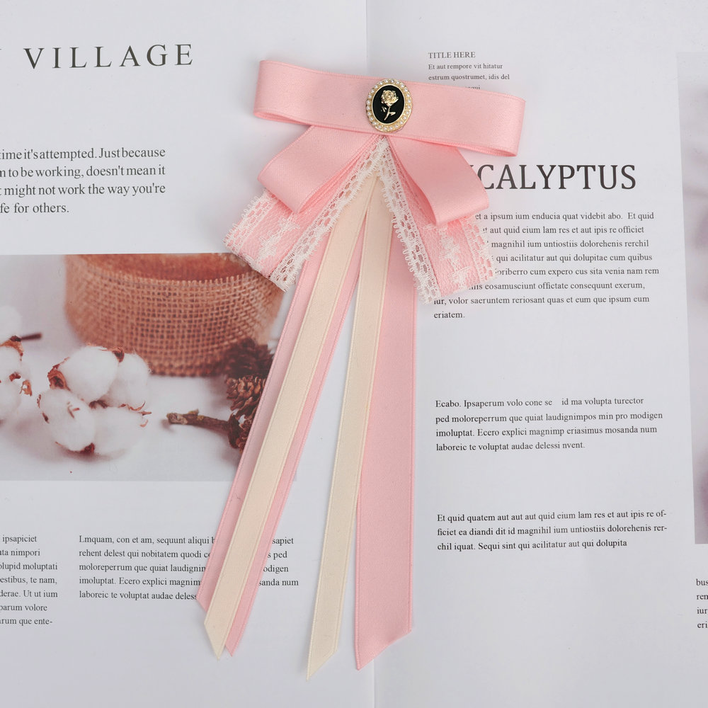 Kvinder vintage forudbundet slipsbroche imiteret diamantsmykker bånd butterfly corsage til skjortekrave tøj: Blå