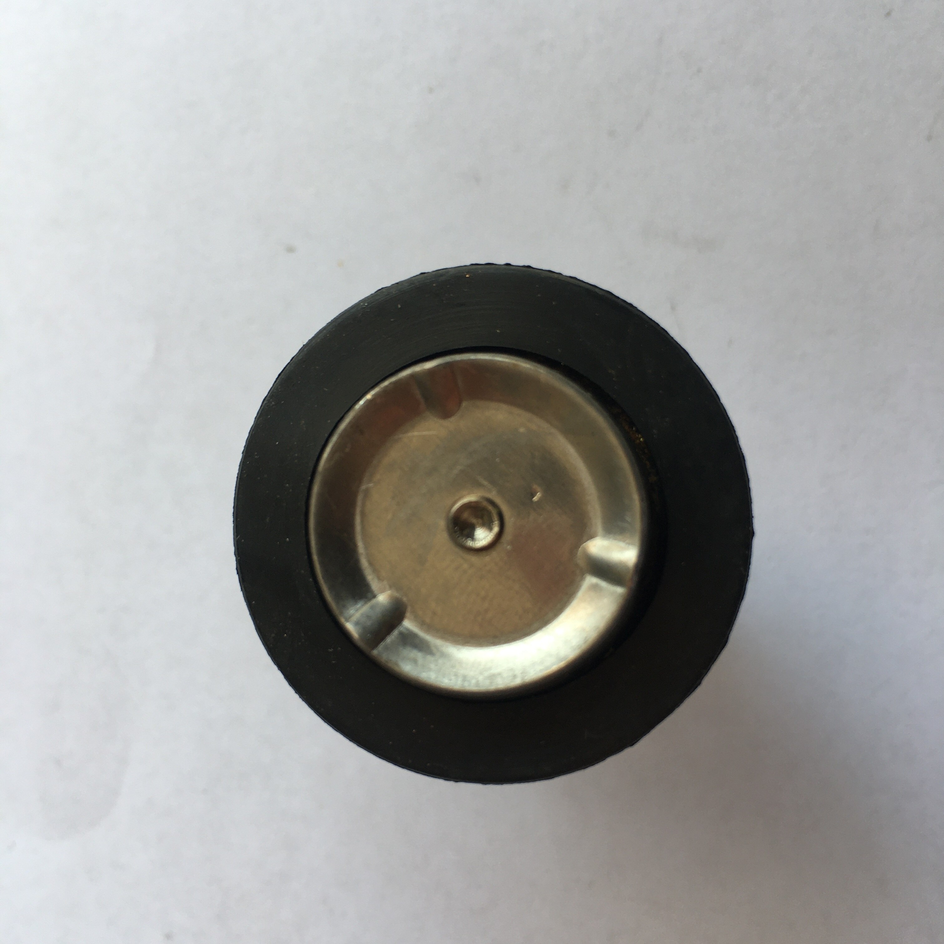 67f-12411-01 termostat for yamaha  f75 f80 f90 f100 f150 vf200 3p-225p påhengsmotorer 17670-90 j 00