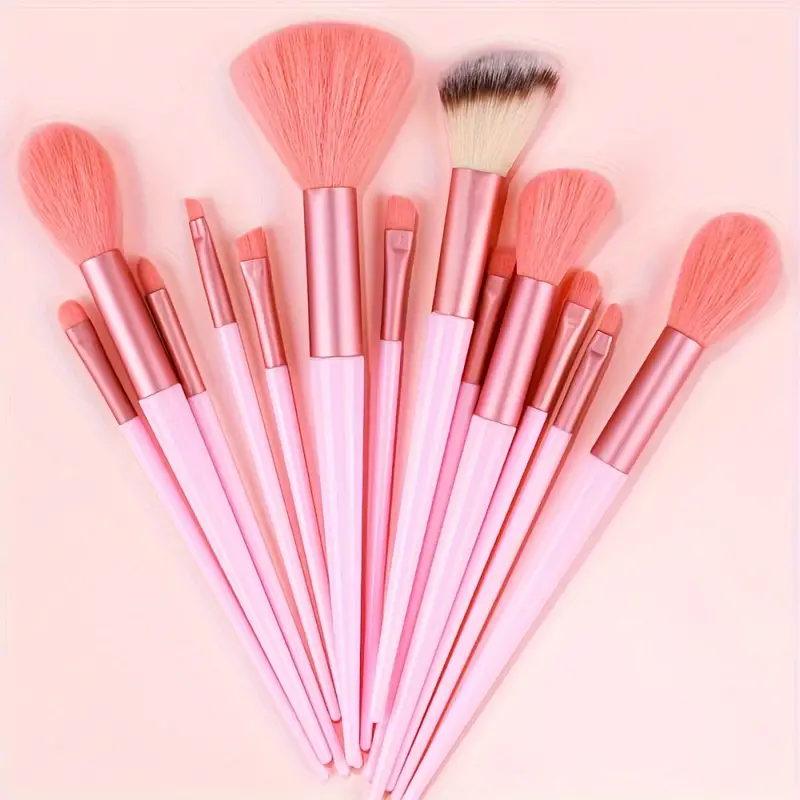 13PCS Makeup Brush Set Soft Fluffy Eye Shadow Foundation Blush Highlighter Concealer Brush Female Beauty Tool Christmas: Red