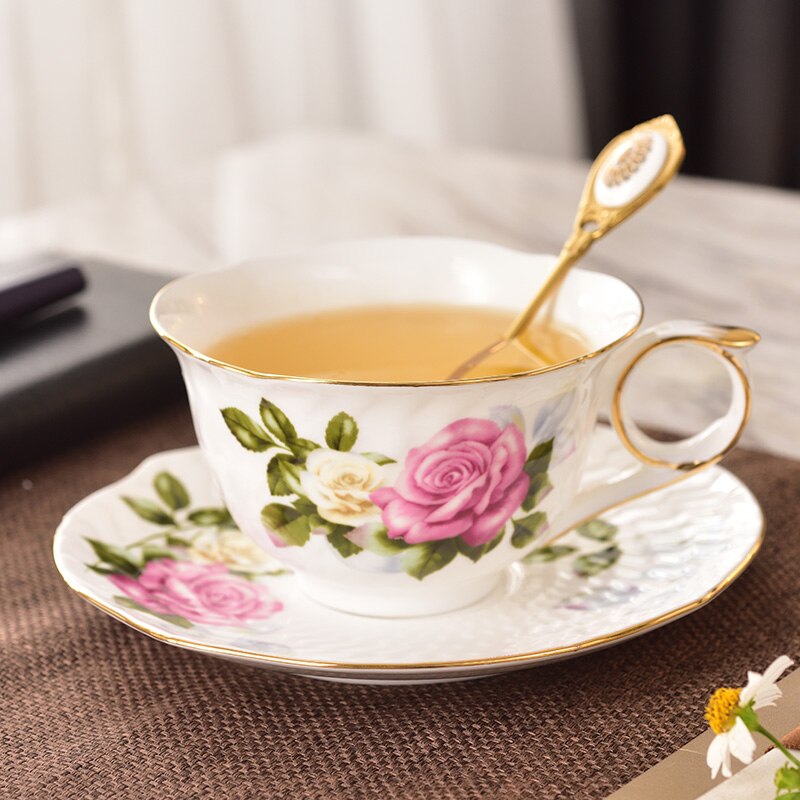 Enkele Nordic Koffiekopje Schotel Lepel Set Bone China Britse Cafe Porselein Thee Cup Geavanceerde Tasse Een Cafe Keramische Theekopje EE50BD: C