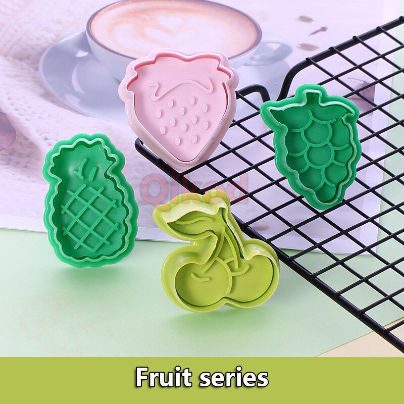 4Pcs DIY 3D Animal Vegetables Fruit Plasticine Slime Mold Tool Set Kit Ability Play Dough Clay Educational toy for chidlren: Fruit Series 9