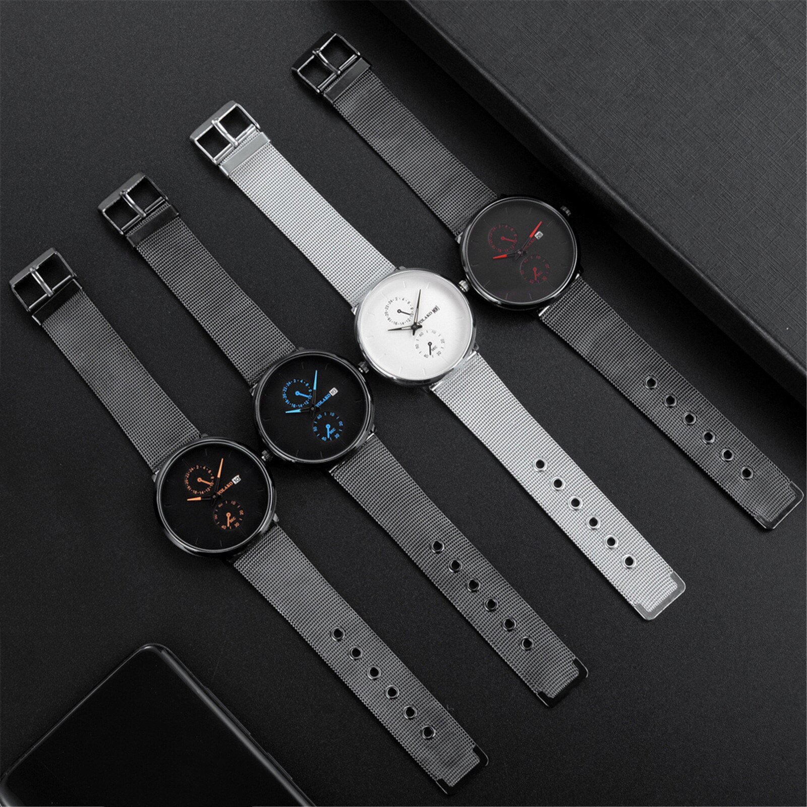 Mode Heren Gecontracteerd Horloges Trend Dial Dubbele Ogen Drie Handen Riem Kalender Riem Heren Horloge