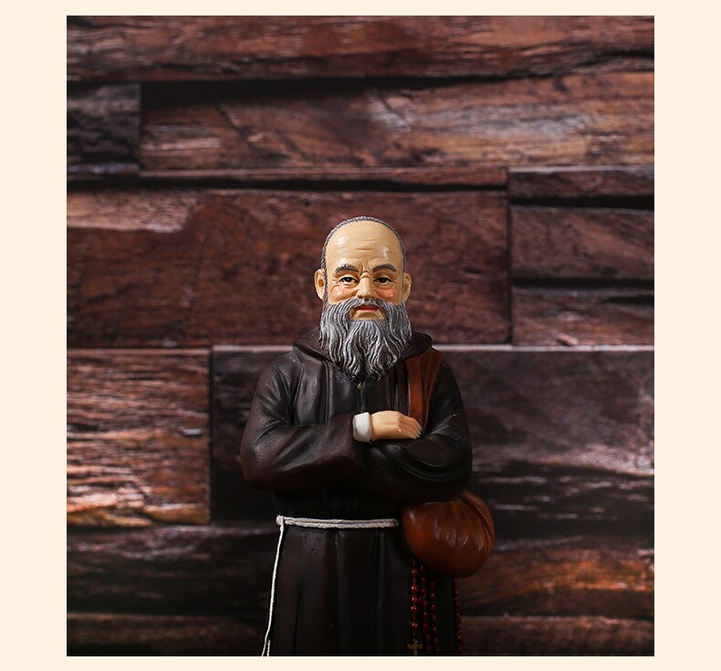 Religious priest Holy Family Statue Resin Christian Decor Church Catholic Miniatures Figurines Sculpture home decor Accessories