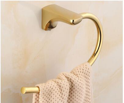 Badeværelsestilbehør guld toiletbørsteholder,papirholder,håndklædestang,håndklædeholder badeværelse hardware sæt pvd finish: Håndklæde ring