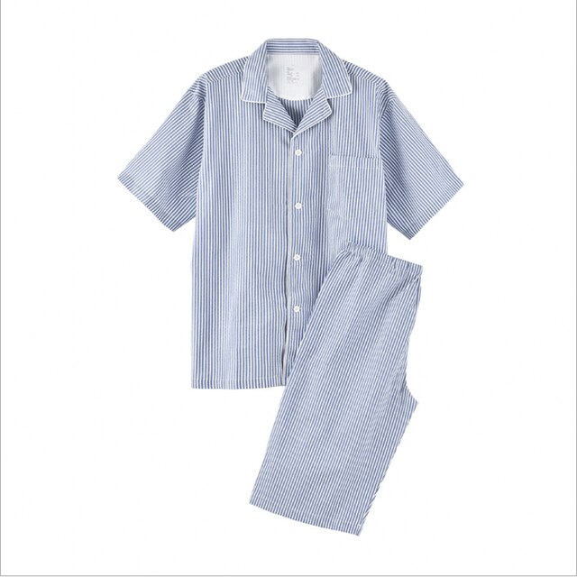 Conjunto de pijama a rayas para hombre, ropa de dormir informal de verano, 100% algodón, cárdigan con cuello vuelto, camisa y pantalones a media pierna: Men Blue / XL