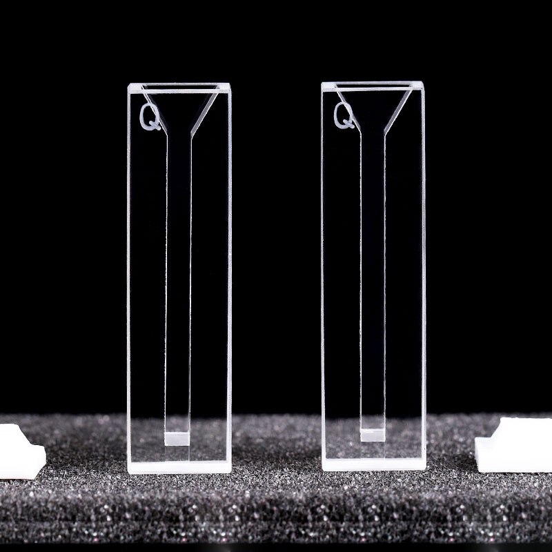 Micro quartz cuvette with lid(1050ul)