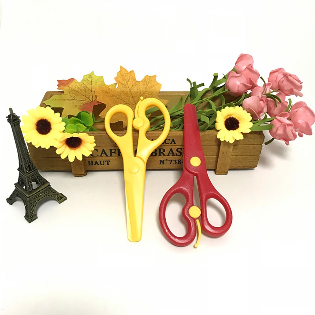 Tijeras de seguridad de corte de papel para niños DIY tijeras de juguete para estudiantes tijeras para niños artículos de dibujo artístico 4 colores empaquetados para la venta
