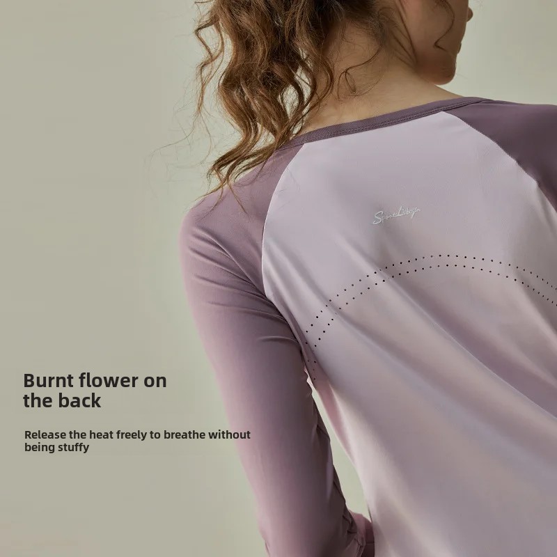 Ademende kleurblok sport yogaset met lange mouwen voor dames afslankende fitnesskleding hoge esthetische waarde