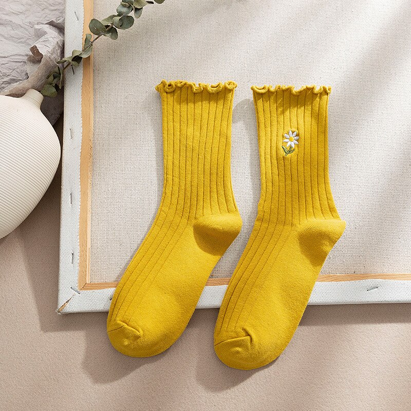 CHAOZHU Summer Spring Thin Loose Socks Daisy 8 Colors Long Women Sox Sweet Cute Cotton Knitting Rib Korea Japanese: yellow