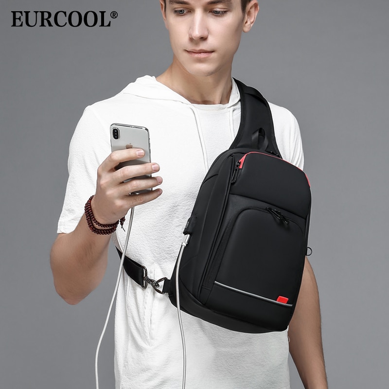 EURCOOL 9.7 "iPad sac à bandoulière pour hommes court voyage sacs de messager hydrofuge USB charge poitrine Packs n1906