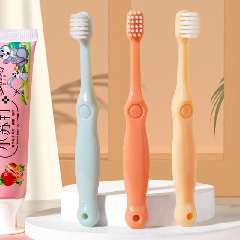 Articoli per bambini Color caramella per ragazzi Gilrs denti per bambini spazzola per assistenza sanitaria dentale articoli economici spazzolino da denti in Silicone morbido per bambini