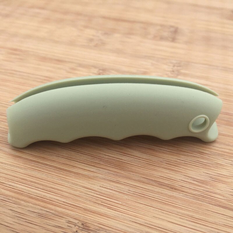 Good Healthy Plastic Bag Holder Carrier Strong Silicone Handle Carrier for Grocery Plastic Bag Shopping Bags Garbage Bag: light green