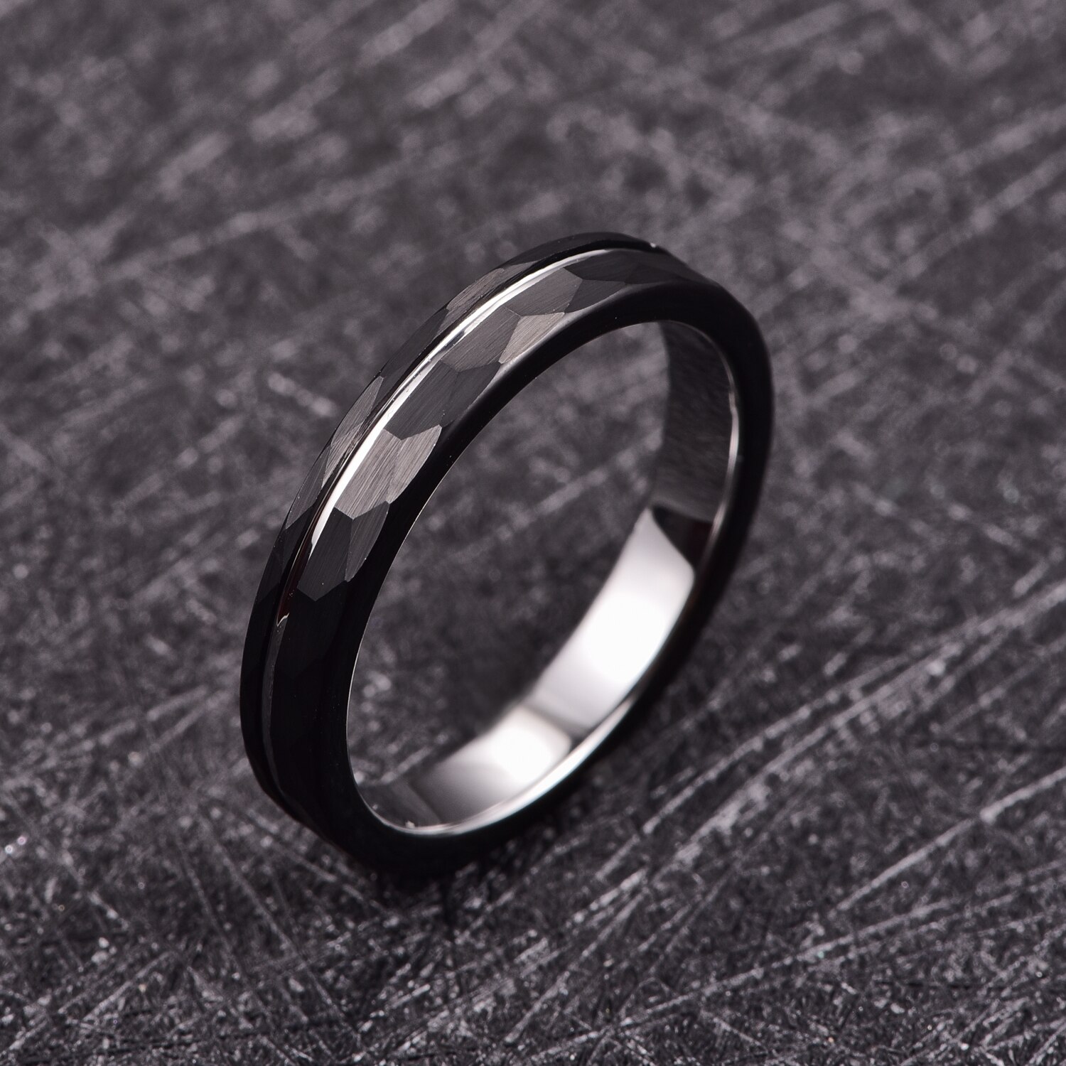 BONLAVIE 4mm Tungsten Carbide Ring Hammered Finish grooved Black Wedding Band for Men Women Comfort Fit Rings Engagement Jewelry