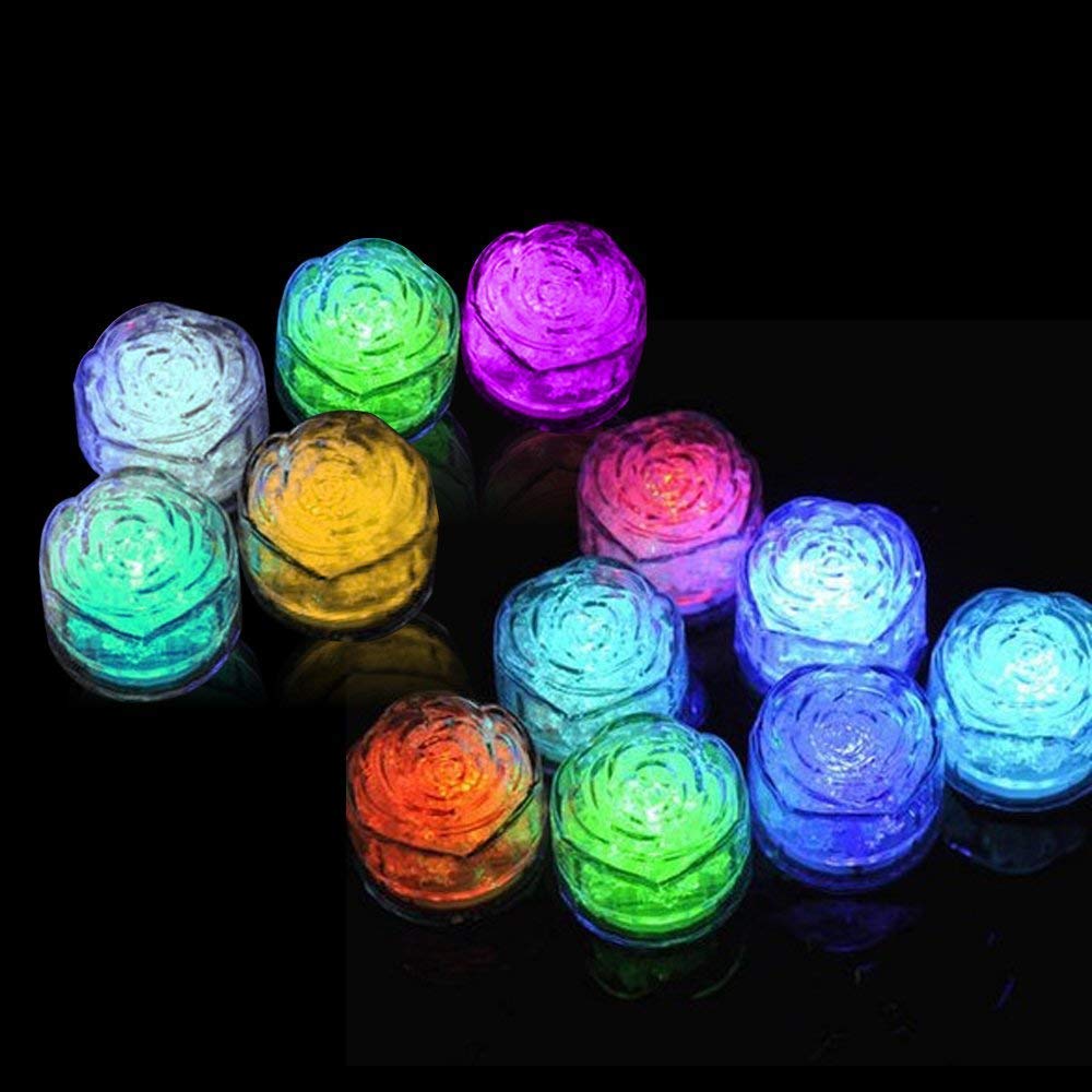 12 stuks plastic meerkleurige lichtgevende ijsblokjes met kleurrijk licht voor halloweenfeest, bruiloft, club, bar, champagnetorendecoratie