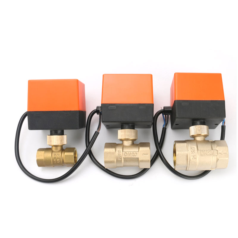 Dn15/dn20/dn25 elektrisk motoriseret messing kugleventil  ac 220v 2 vejs 3- ledninger 1.6 mpa med aktuator til vand