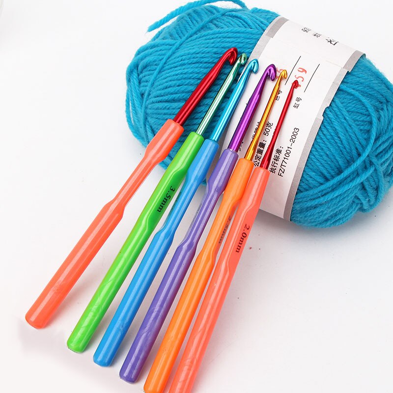 Aluminum Crochet Hook 2-7mm Plastic Handle Easy Hold Knitting Needles DIY Hand Mading Weaving Yarn Crafts Tools Hook Supplies