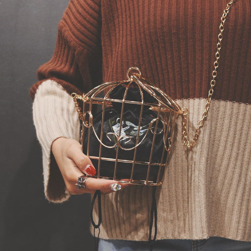 women&#39;s Birdcage Evening Bag Clutch Metal Frame Embroidery Bucket Bird Cage Mini Bag Purse women Gold tassel Handbag: black