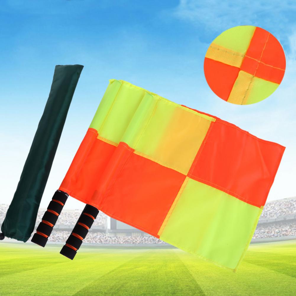 1 paar nützliche fußballschiedsrichterfahnen, exquisite multifunktionsfahnen mit robustem, rostfreiem griff, linienrichterfahnen