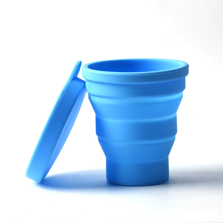 180 ml Klappbecher Mini Einziehbarer Becher Silikon Tragbare Teetasse draussen Reise Kaffee Teleskop Trinkbecher mit Deckel: Grün