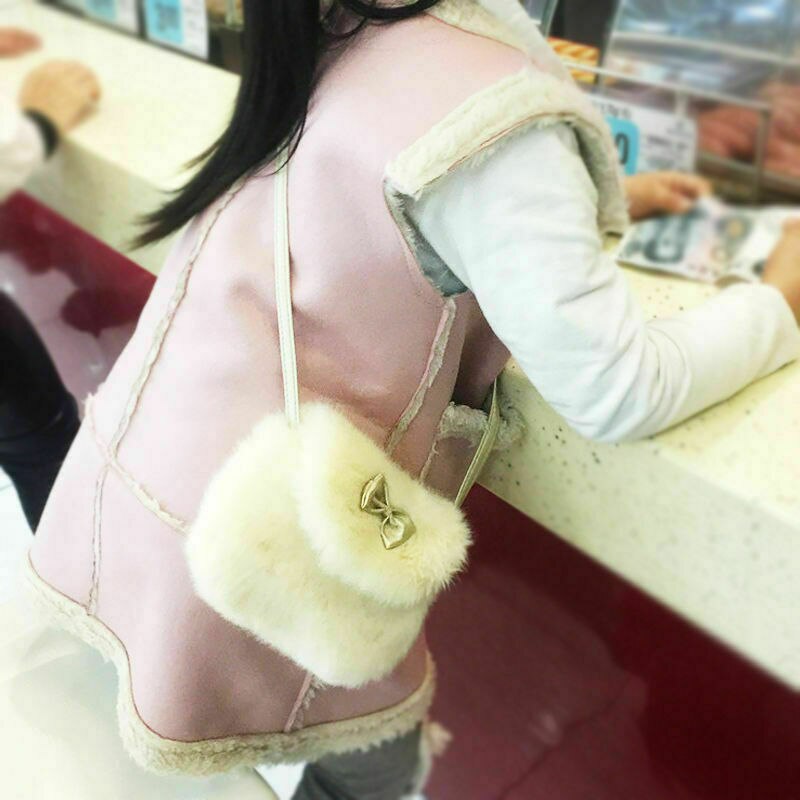 Soft Faux Fur Kids Handbag Cute Baby Girls Mini Bowknot Crossbody Bags small Shoulder Bag Purse Wallet white Pink Bag