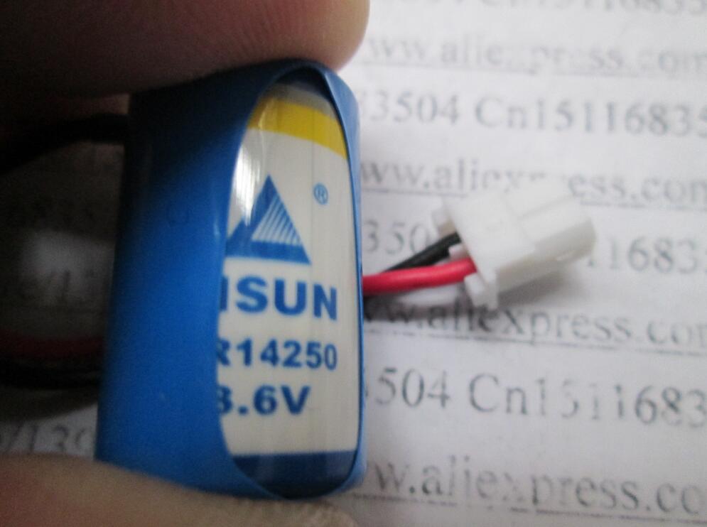 lithium battery ER14250 lithium battery 14250 1/2AA 3.6V PLC CNC Industrial Li-ion battery batterise with plug