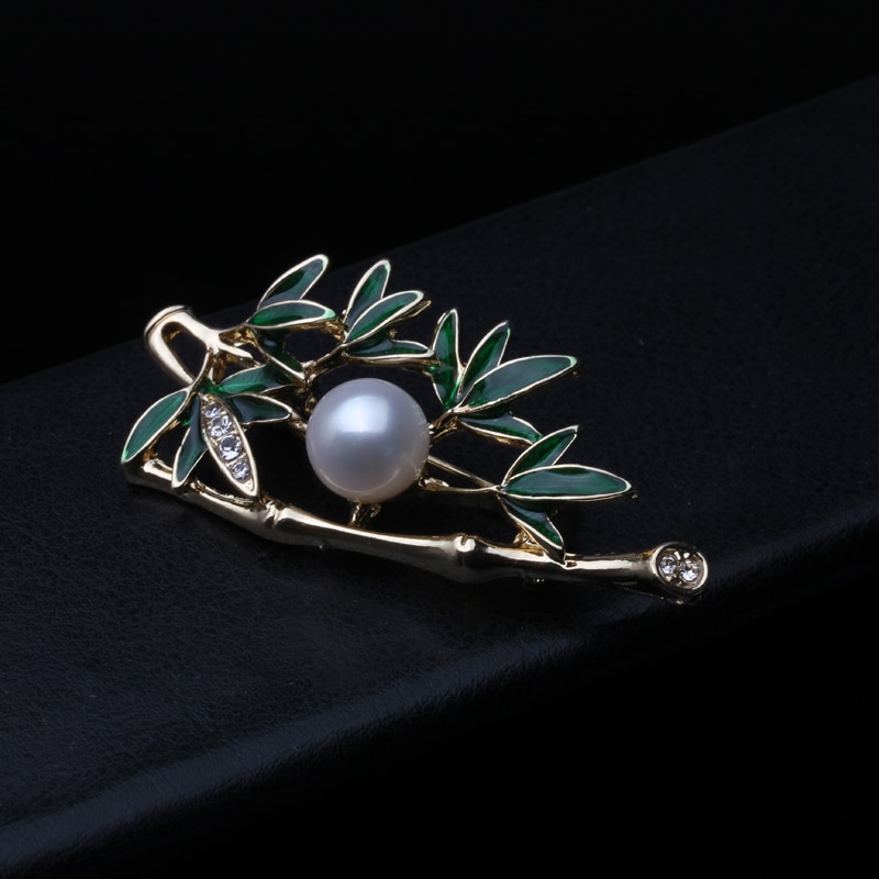 Classic Freshwater Pearl Flower Brooches Female Silver Color Pin Brooch For Women Wedding Party Dress Badge Jewelry