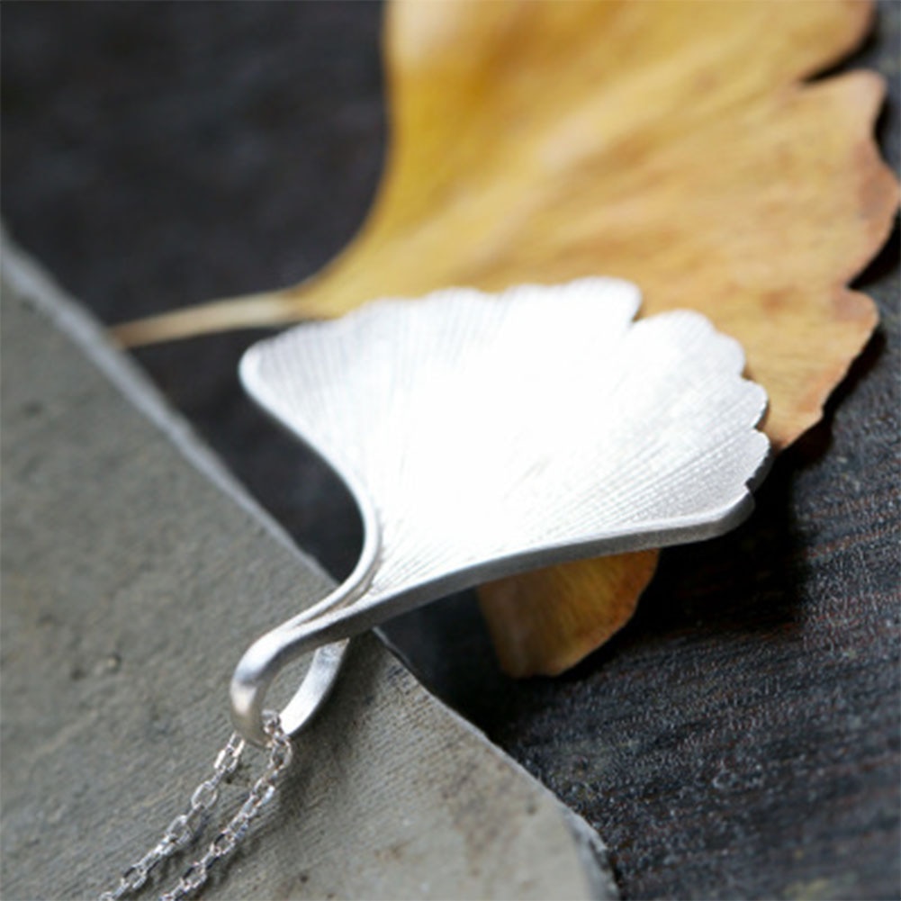 Zilveren kleur handgemaakte Sieraden Ginkgo Biloba Blad Hanger Ketting Sieraden Choker Halsbanden Voor Vrouwen