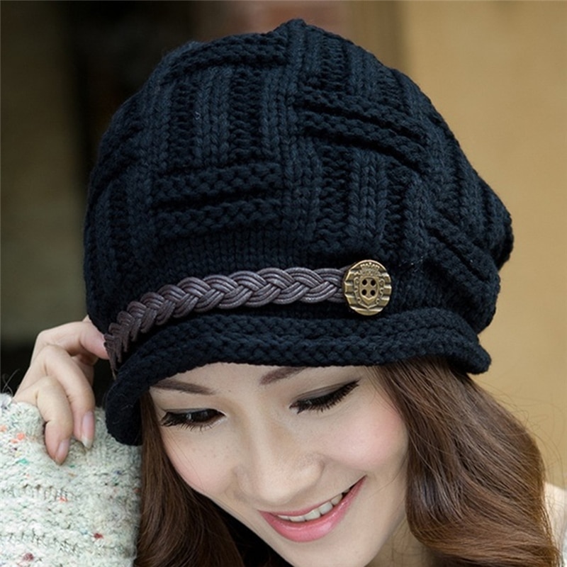 GAOKE 1Pcs,Woman Knitting Earmuffs Hat, Winter Pure Manual Warm Cap, Five Color, Christmas