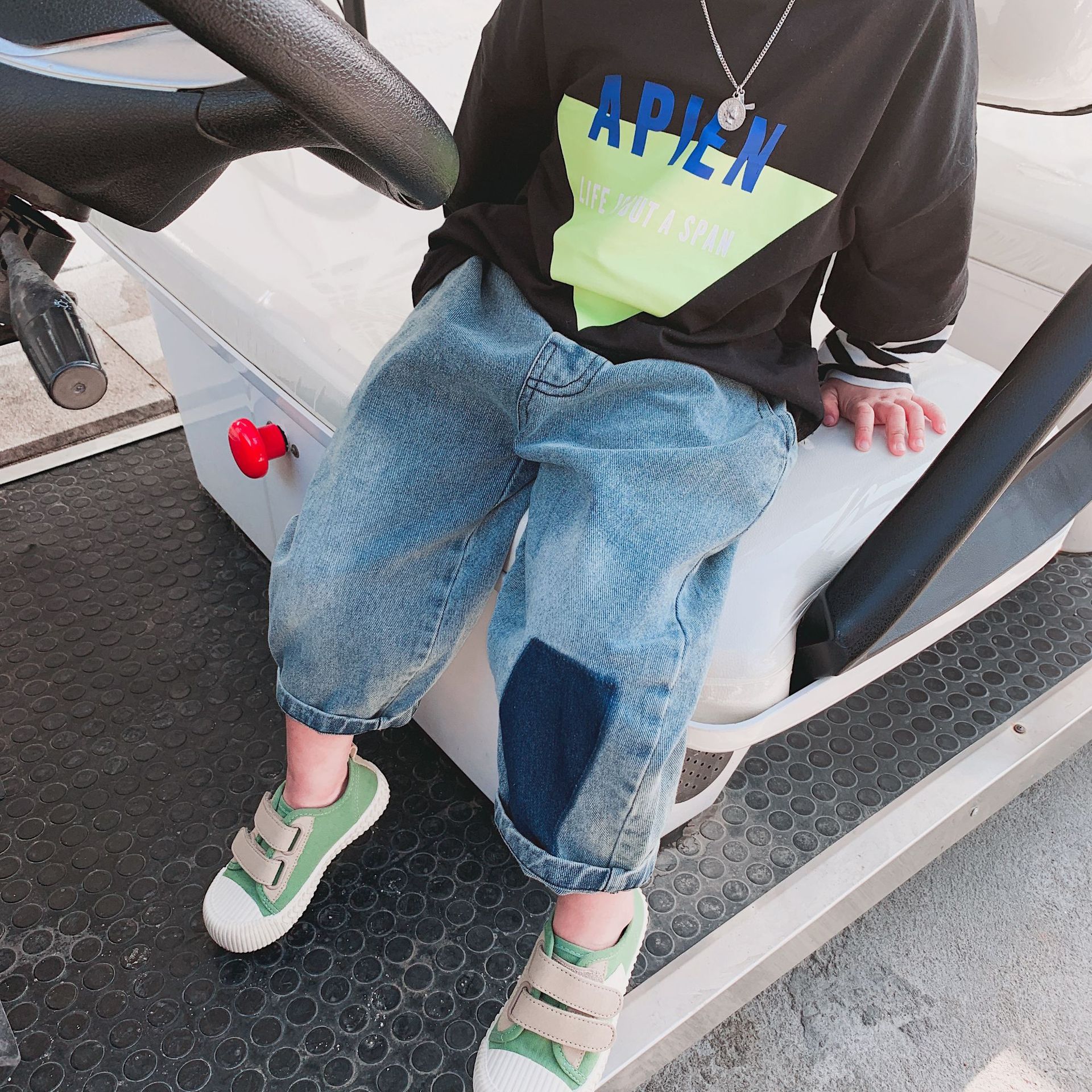 Ragazzi di autunno di modo di colore di contrasto allentato dei jeans di stile Coreano nuovo arrivo di stile di hip hop pantaloni in denim