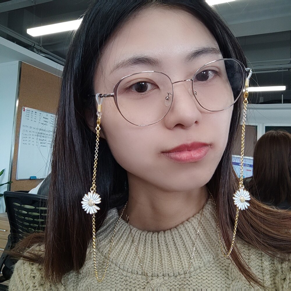 Skyrim Daisy Flower Face Mask Chain Lanyard Women's Neck Chains Metal Glasses Cord Eyewear Rope Sunglasses Strap Accessory