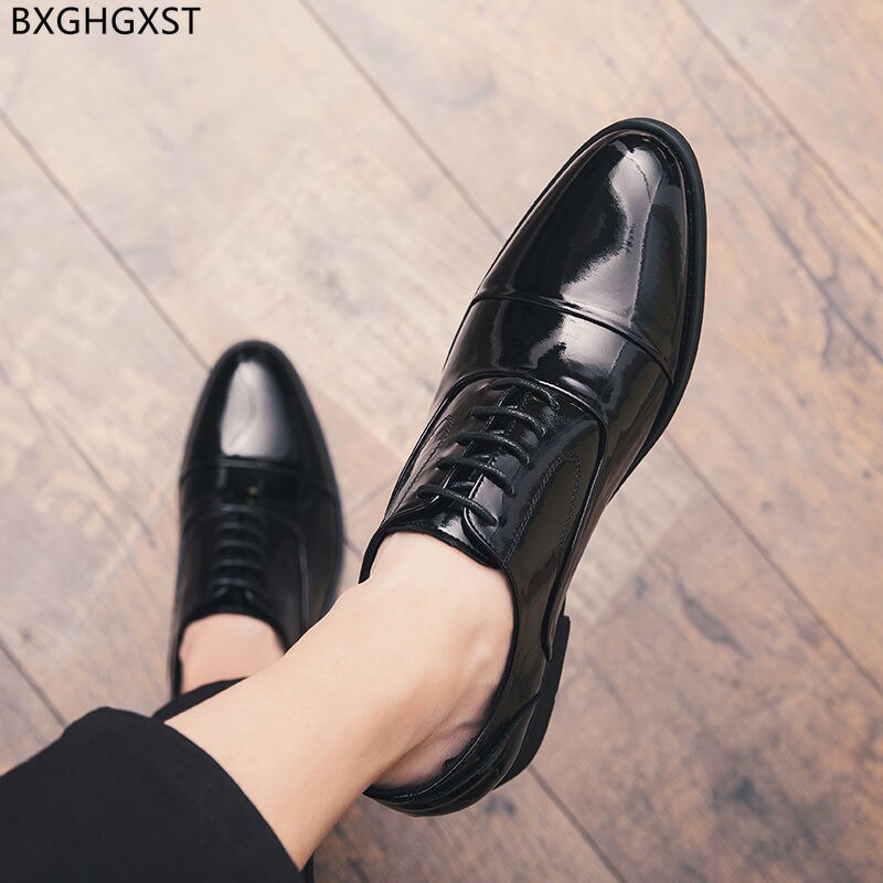 En Cuir verni Chaussures Hommes Chaussures Habillées Élégantes pour Homme 2022 Noir Chaussures De Mariage Mariée Chaussures Homme Cuir 남성 로퍼 جزم رجالي ماركة