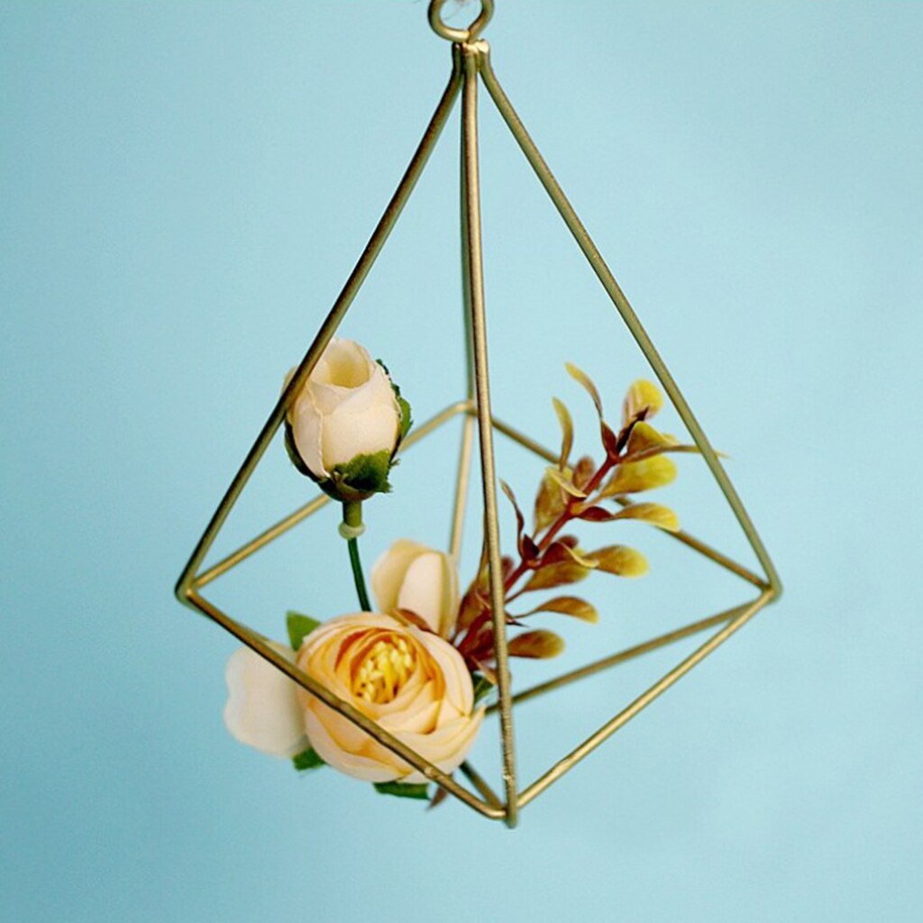 Wrought Iron Air Plants Flower Pot Holder Geometric Diamond Shaped Wall Hanging Decor Flower Basket