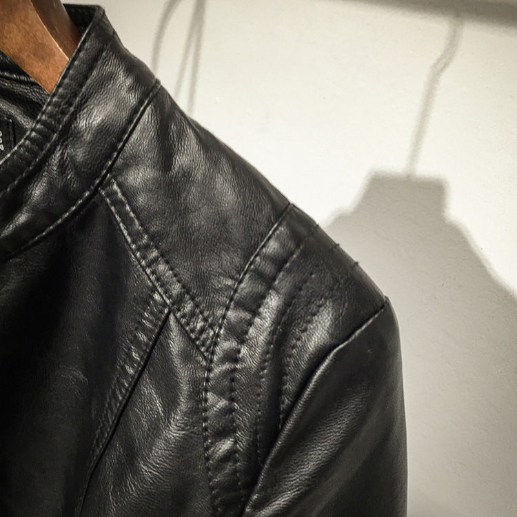 Chaqueta de cuero de talla grande para mujer, abrigo de bolsillo de manga larga con cremallera para primavera y otoño, cazadora de motorista a la