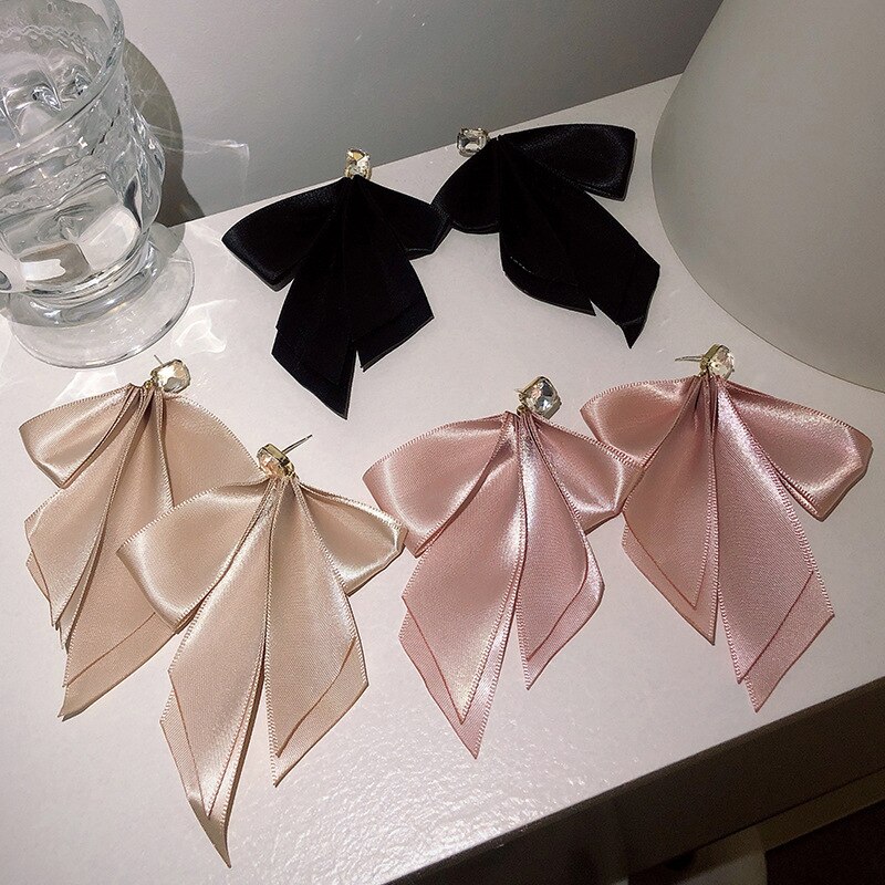 Klassische Elegante Bogen Band Ohrring Lange Eardrop Graceful Romantische Korea Retro Alte Ohrring Für Weibliche Gutes Spiel Mit Kleid