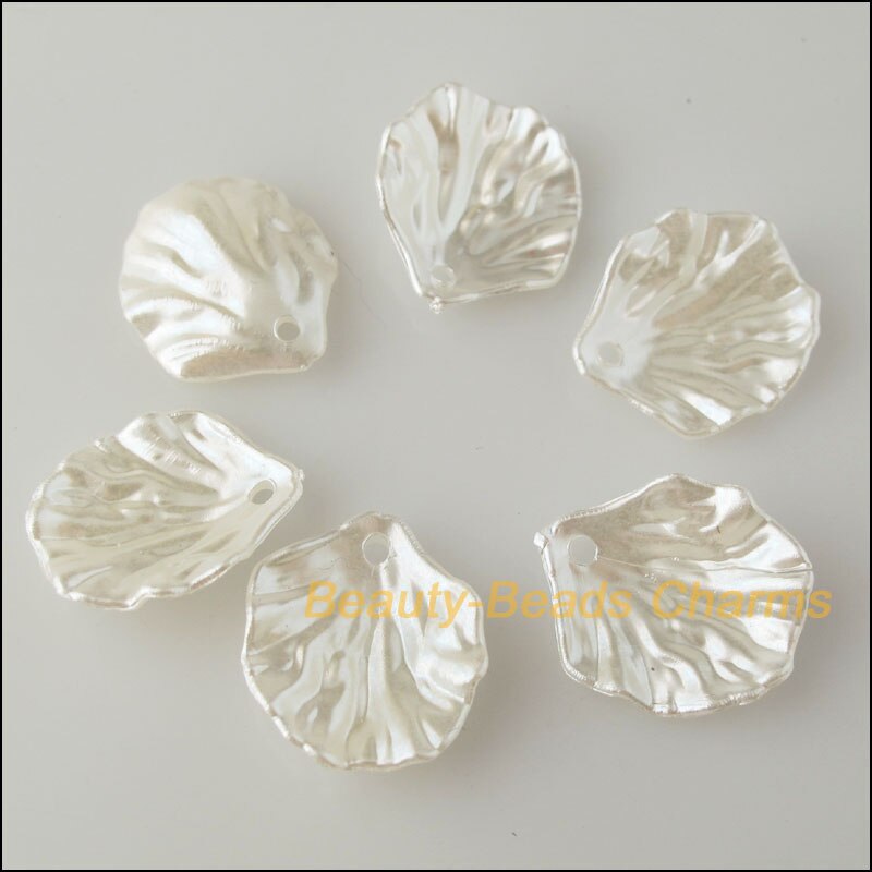 Neue 50 Stücke Weiß Kunststoff Acryl Blatt Shell Charms Anhänger 17x19,5mm