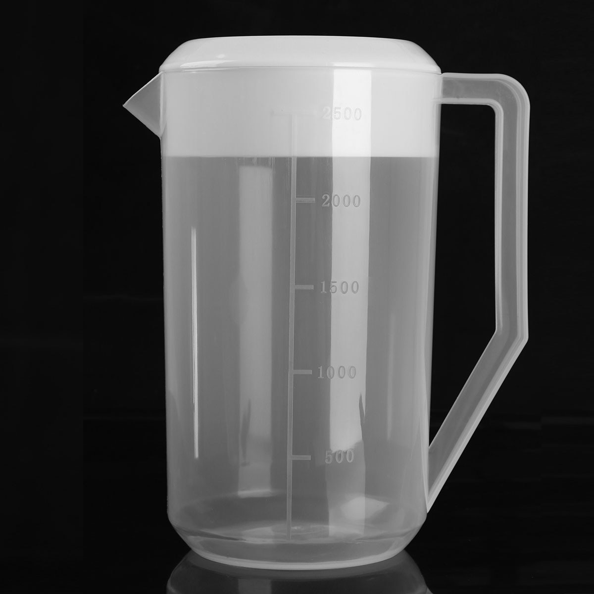 2500ML Plastic Graduated Measuring Water Jug Ero-friendly Milk Liquid Container Pitcher with Lids Handle Portable Anti-leak Jugs