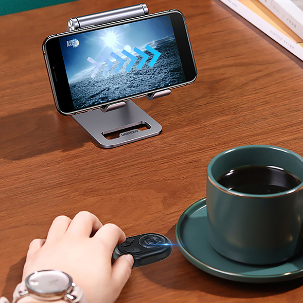 Mobile Phone Bluetooth Self-Timer Bluetooth Remote Control Page Flip Button Rechargeable Model Remote Control