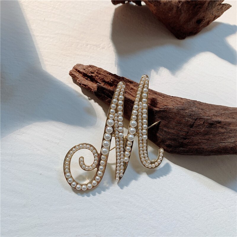 Koreaanse broches, corsages, luxe sieraden, parels, engelse letters, vesten, reversspeldjes, damesaccessoires: M