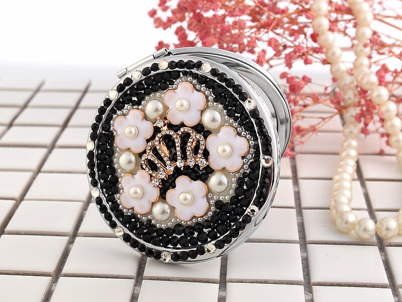 Engrave words free,bling rhinestone Mini Beauty pocket makeup compact mirror makeup,crown flower,wedding party bridesmaid