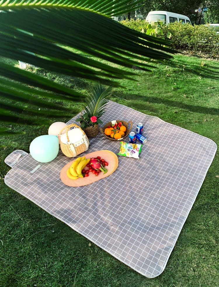 Tapis de Camping pliable et portable, 5 tailles, pour pique-nique plage plein air, matelas de couchage étanche, couverture à carreaux étanche à l'humidité