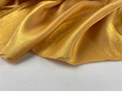Cf701 effen gele/gouden/blauwe/roze/grijze glanzende zachte dunne zomerstoffen voor jurken, katoenen tencel satijnen stoffen, handgemaakte doe-het-zelf stoffen: Gouden