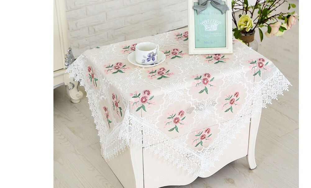 Broderet blomster stof cutwork rund duge hvid blonde borddug dække bord nederdel: 130 x 130cm / Hvid