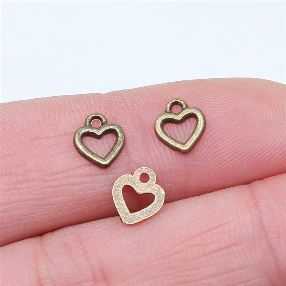 WYSIWYG 40 stücke Reize 8x7mm Hohl Herz Charme Für Schmuck Machen DIY Schmuck Erkenntnisse Legierung Charme: Antike Bronze- überzogen