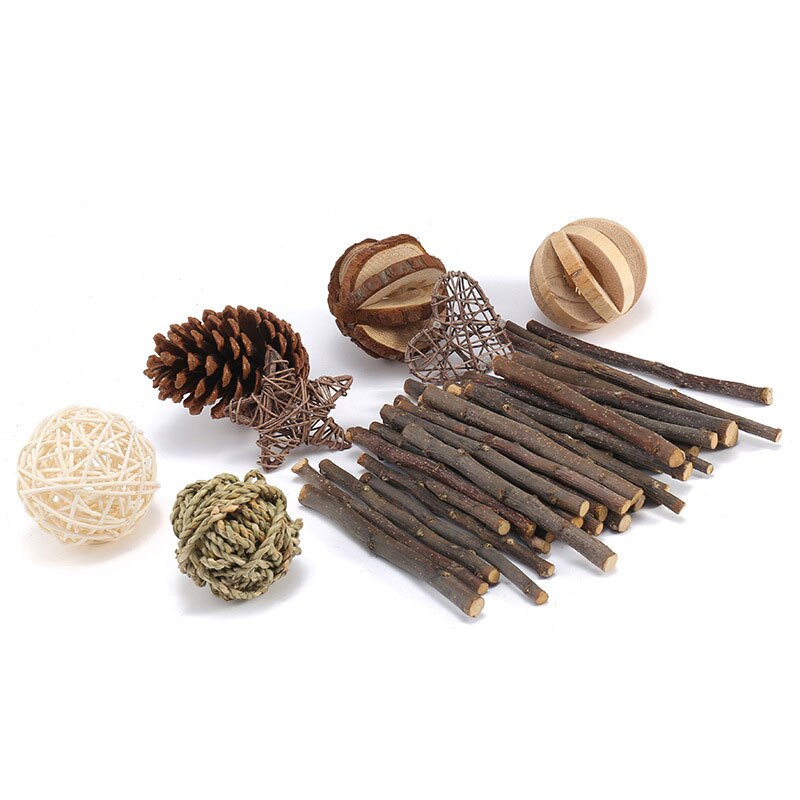 1PC Pet Toys Wooden Small Pets Play Toys Hamster Chew Toys Wooden Molar Toys for Chinchilla Bird Rabbits Pet Accessories