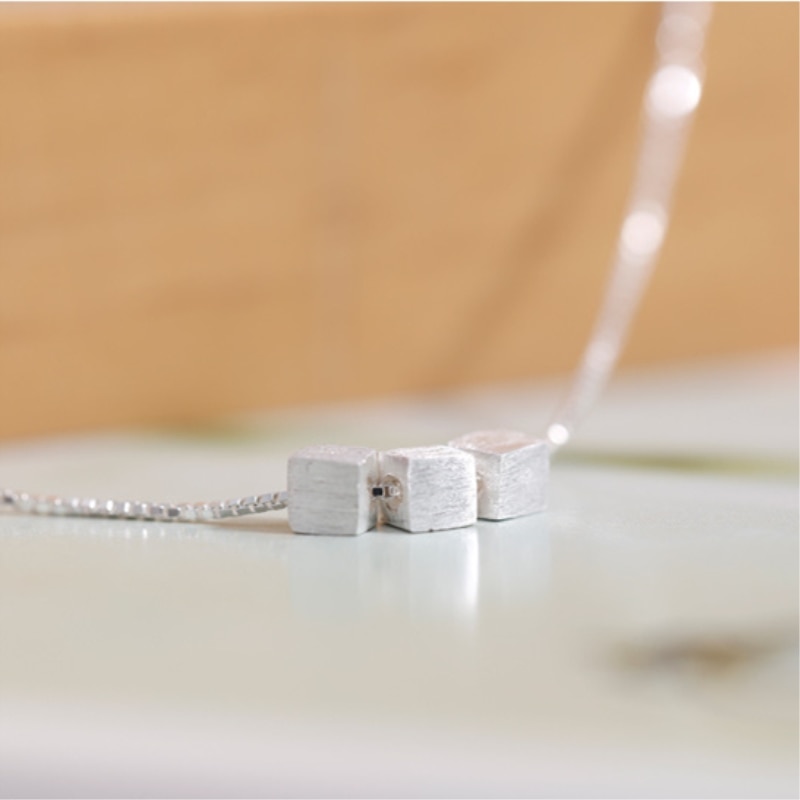 Three-dimensional Square Drawing Korean 925 Sterling Silver Temperament Personality Female Jewelry Necklace SNE027