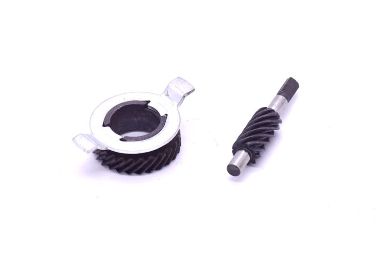 motorcycle parts AX100 instrument teeth for Suzuki Jincheng motorcycle speedometer gear 100cc gear