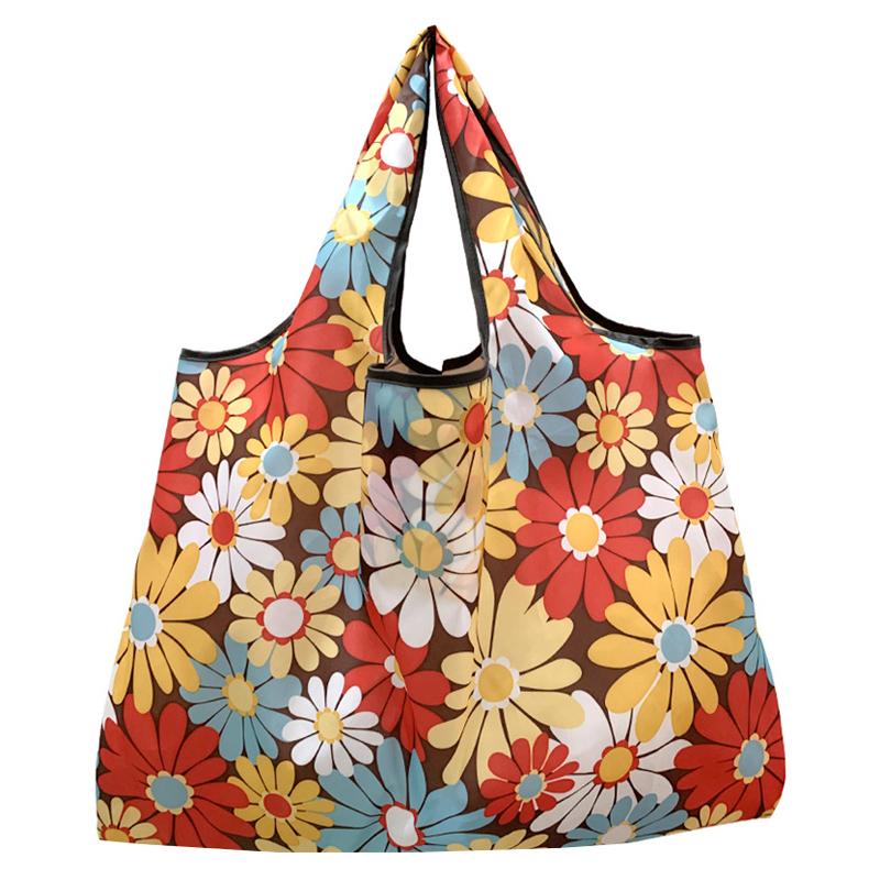 Pocket Tote Women Bag Eco-Friendly Folding Shopping Bag Reusable Portable Shoulder Handbag for Travel Supermarket: Red